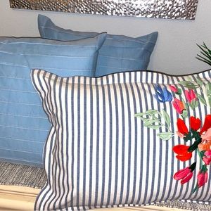 NWT: Ralph Lauren Decorative Pillows. MRSP. $135 ea.   2 X $119 or 3 X $165